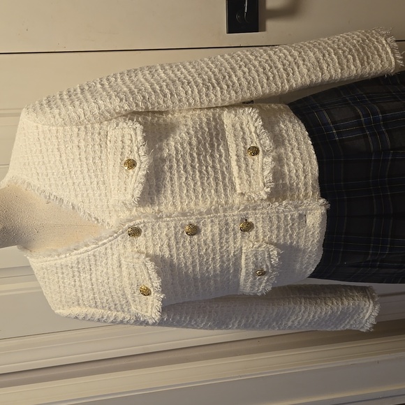 J. Crew White Tweed Blazer Ladies Jacket with Gold Buttons NWT Size 6 - Picture 3 of 10